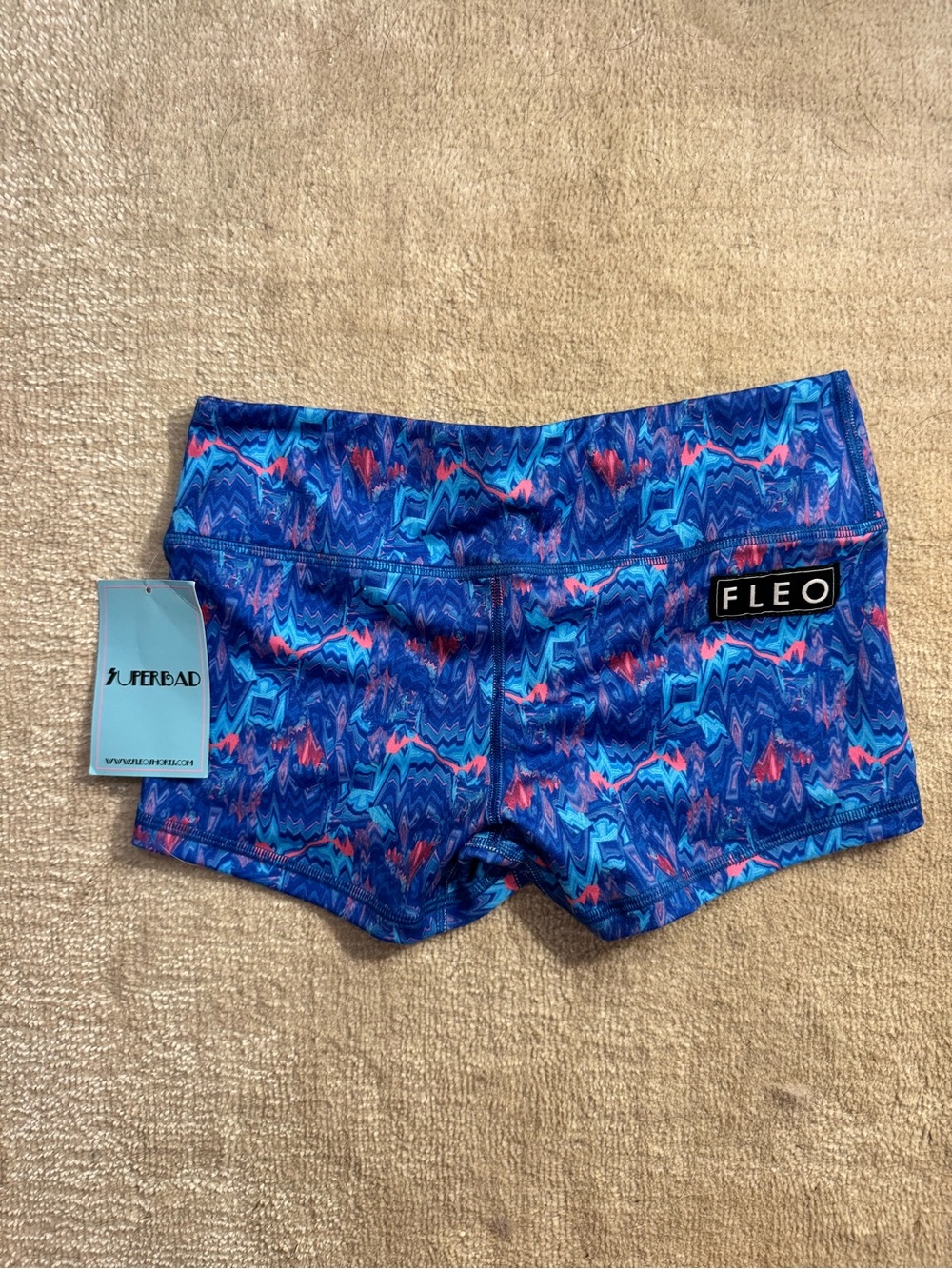 NWT fleo shorts